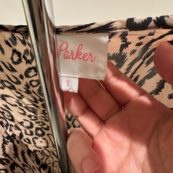 Parker 100% Silk Leopard Print Blouse - Picture 3 of 7
